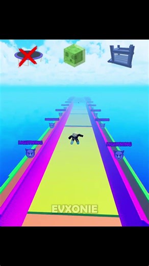 Roblox Trampoline Vs Closing Waves! 😱 #roblox #usa