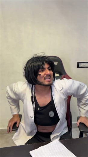 When your doctor is baddie 😮‍💨🩺 | Hassu #DoctorBaddie #comedyshorts #funnydoctorvideos