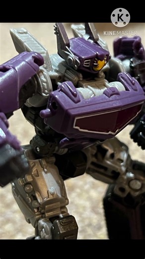 Metroplex Learned a new Spell (Transformers Stop Motion Animation)