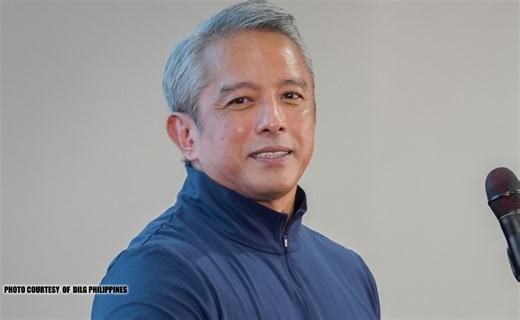 24 lokal na opisyal lumabas ng bansa kahit may travel ban – DILG