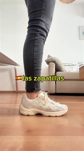 Learn Spanish Vocabulary with Different Types of Shoes