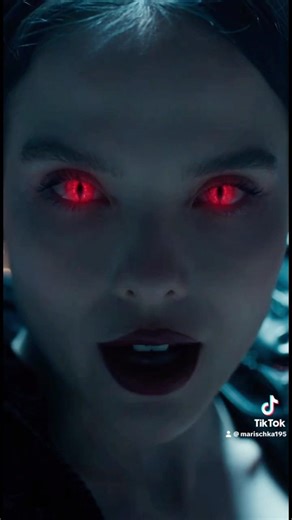 They Opened the Coffin… Big Mistake 🩸 Vampire Queen