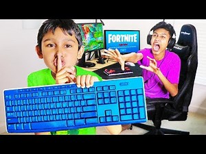 Wireless Keyboard Prank HACK on Me Playing Fortnite! (Little Brother)