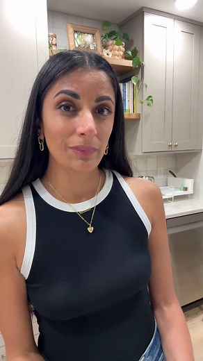 Follow @allgoodwithaneesa for more healthy shopping tips 🩶 . . #shopwithme #groceryshopping #chicken #foodshopping #inmykitchen #healthylife | All Good