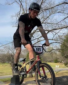 Air bag sprints? Sign us up 🤘 (Via @barrynobles95) #usabmx #bmxracing #bmxboom #bmx | USA BMX