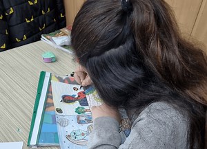 Proiect unic pentru o şcoală în România: desenele unor elevi, transformate în NFT cu tehnologia blockchain