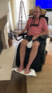 Let's talk alternative drive controls today! 🕹️ Power wheelchairs offer a range of control options to accommodate various mobility needs. The micro drive chin control is a great alternative proportional drive control that enables individuals with limited mobility to navigate their environment effectively. By using their chin, users can operate their power wheelchair with precision similar to a standard hand-operated joysticks. Working with an authorized provider can help you select a drive cont