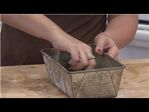 Housecleaning & Home Maintenance : Removing Rust From Baking Pans