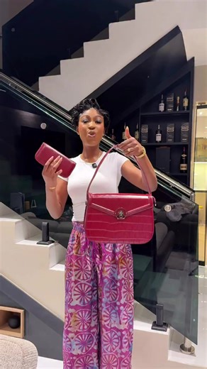 The CRS 10 2in1 BAG. Normal Price - N35,000 Sale Price - N20,999 Size - 30cm wide. THIS IS A STRICTLY WEBSITE SALE!! !!!! This deal would ONLY be on the Website when the Sale starts from March 7th to 9th, the website is locked till the Sale starts. , 7th - 9th March, 2026 6o Delivery runs till 4th April Very limited stock, once it finishes, it finishes. To see clear pictures, videos, colours & all the deals, join our Telegram channel (link in bio) Please note: • No orders on Instagram, WhatsApp 