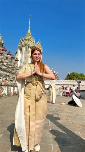 Exploring Bangkok: A Journey to Wat Arun ❤️