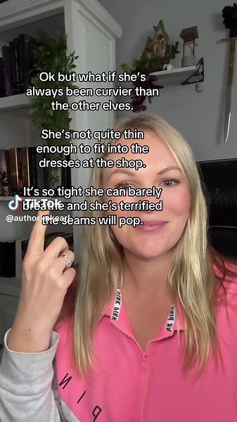 The Elf Queen: Magical Romance in a Dress