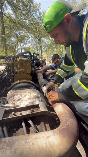 C8500 turbo #bluecollar #engine #automobile #constructionequipment #mechanic