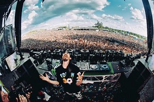 ‘I’ll Sleep When I’m Dead’: Netflix Spins Trailer & Date For Docu On DJ Steve Aoki