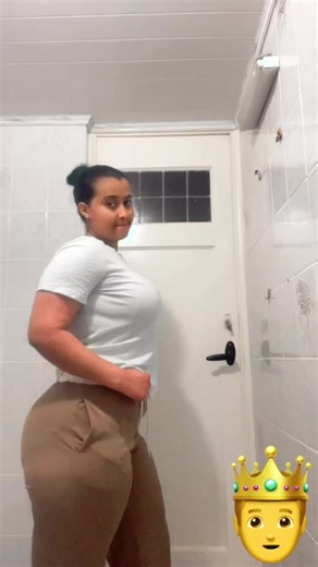 Video's van queen - habesha👸🤌 (@wehazit_2003) met original sound - 𝑲𝑨𝑭𝑼