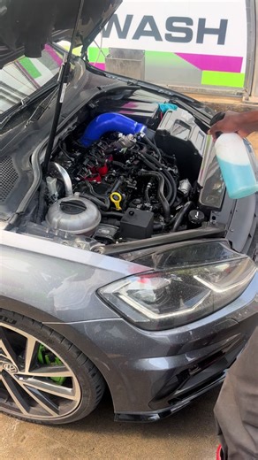 Before the air and brake colour change 😏