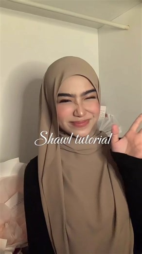 Everyday Shawl Tutorials for Beginners