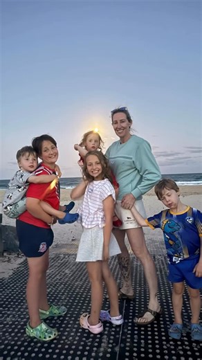 Dr Jana Pittman on Instagram: "Another beautiful evening in paradise.. A bit of future job turmoil right now, trying to decide how to manage the rest of my Obs and gynae training without it impacting the kids irreparably, and of course the timing of our aussie lap... but this just made me stop and breathe. So lucky to be here right now! For all those working mumma's out there.. I hear you.. the guilt rumbles on alongside our own dreams xx #bigfamily #bigfamilylife #beachlife #portmacquarie"