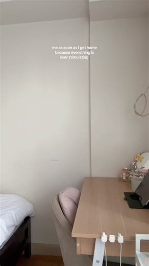 Managing Social Battery: Relatable Memes for Overstimulated Individuals