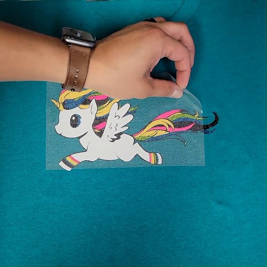 7.1K views · 60 reactions | Our glitter htv 12x5 foot are only $5.99 a roll. Yes, you can layer our glitter htv. Link to glitter htv https://bit.ly/2k6XIU0 #htv #cricutcreated #cricutjoy #heatpress | heattransfersource.com | Facebook