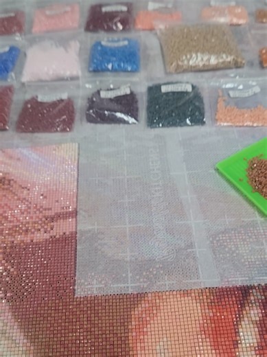 Second ever custom diamond dot, first ever with square drills. It's huge! #diamondpainting #diamondart #satisfying #hobby