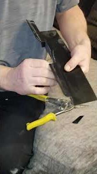 Inside corner flashing bend