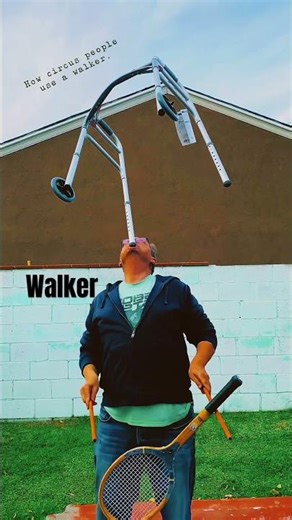 Walker #circus #funny #skills #balance #juggle #walker