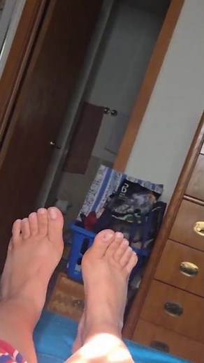 soft feet #barefoot #barefeet #ticklish #tickling
