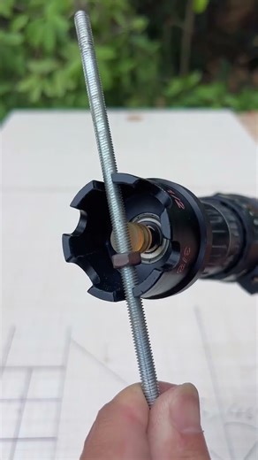 Quick release nuts#Hardware tools