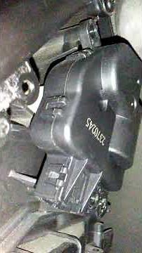How to replace the a.c. actuator on a 2014 Chrysler 200