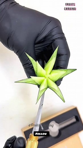 132K views · 1.2K reactions | #edibleart #CarvedFruits #fruitcarving #culinaryart #CreativeFood #foodart #fruitsculpture #fooddesign #fruitart #fooddecoration | Fruits Carving | Facebook
