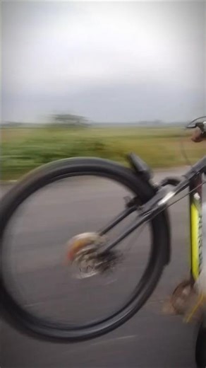 #like #totalgamingworld #cycle #bicycle #freefiremaxlonewolf #cyclestunt #bike