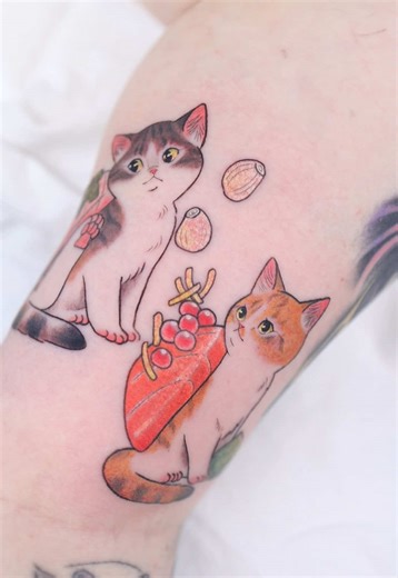 Sushi cats tattoo done🍣 Bookings for March–June will open on February 28. Please check the booking announcement post on my Instagram for details #cattattoo #tattoo #catart #artwork #illust