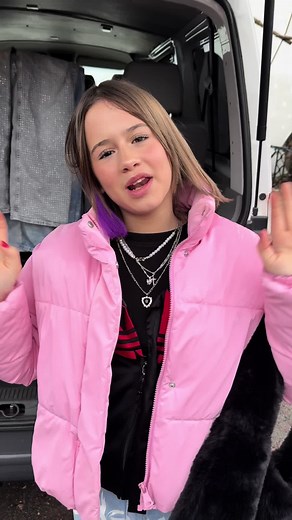 Neues Musikvideo: BESTIE von Mia Ludwig am 12.12.