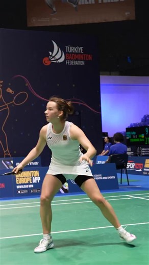 Katharina Nilges stand kurz vor der Sensation, als sie im ersten Satz mit 20:16 geführt hat.🔥 Am Ende siegte aber die erfahrene Dänin. #badmintondeutschland #badminton #dbv #teamem | Deutscher Badminton-Verband e.V.