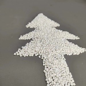 [Hot Item] Customized Polyester Granules Pet Chip Bottle Grade Recycled Pet Pellets