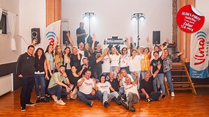 13K views · 110 reactions | Ak chcete, prídene aj k vám domov! 拾 Oldies Party Rádia Vlna u vás doma bola teraz v Zohore!  Zatancovali sme si, zaskákali a aj urobili zopár rozhovorov. Ďakujeme❣️ | Rádio Vlna | Facebook