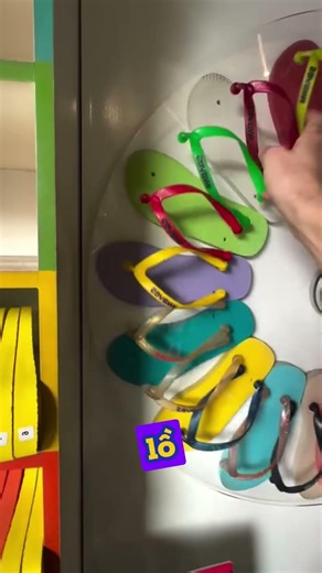 Tự thiết kế đôi dép xỏ ngón độc lạ của riêng mình