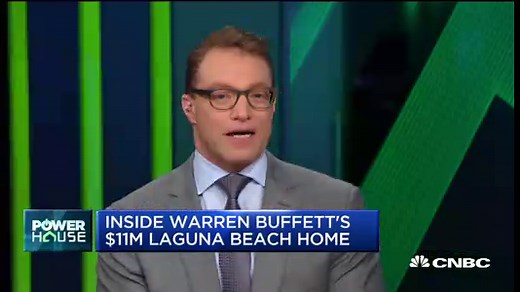 Inside Warren Buffett's $11M Laguna Beach house