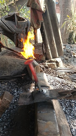 this poor blacksmith’s skill shocked india | traditional indian blacksmith work.