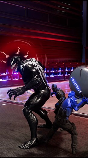 What Happens When You Poke Venom? 💯😂 PS5 #spiderman