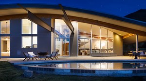 Home near Fresno designed to blend with the river and foothills. See $2.3M listing