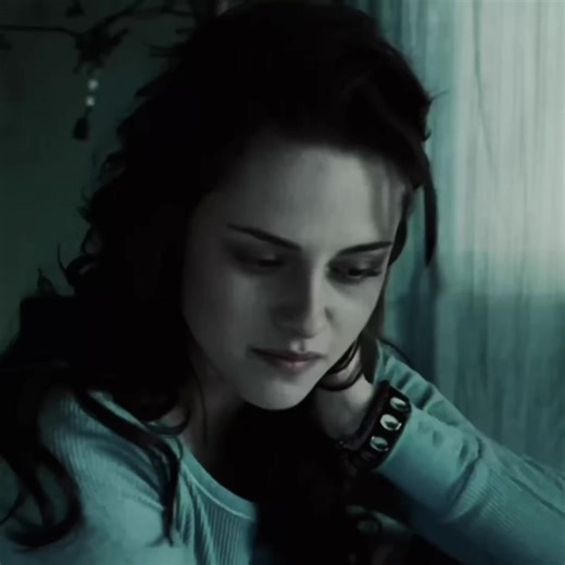 Exploring Bella Swan's Human Side in Twilight
