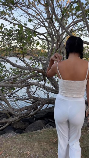 4K views · 32 reactions | Found a good spot to hangout  #travelvlog #traveling | Travelvlog | Facebook