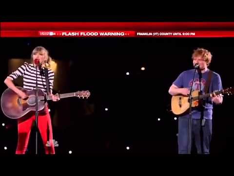 Taylor Swift - Everything Has Changed ft Ed Sheeran (Live @ Macy's 4th of July)