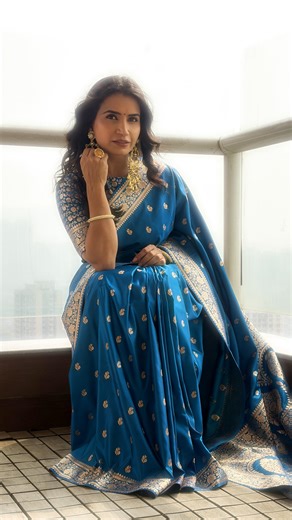 Priya Ahuja Rajda | Fitness | Fashion | Lifestyle on Instagram: "POV: You decided to serve royal energy today 👑💙 Saree : @jarierabanaras Makeup : @makeoverbydipika Saree elegance • Desi grace • Indian tradition • Royal ethnic look • Timeless beauty"