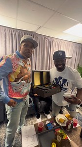 Method Man gifting 50 Cent 🔥 Respect between legends! 🙌 #methodman #50cent #loveitorhateit #rap #viral #hiphop #fypviralシ | All We Need Is Hip Hop