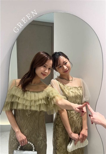 結婚式ドレス 4LOOKS｜アシンメトリー・チュール・スパンコールドレス