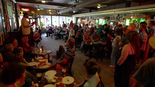 Songs of sea popular in land of 10,000 lakes