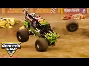 2012 Freestyle at the Mercedes-Benz Superdome in New Orleans, LA | Monster Jam