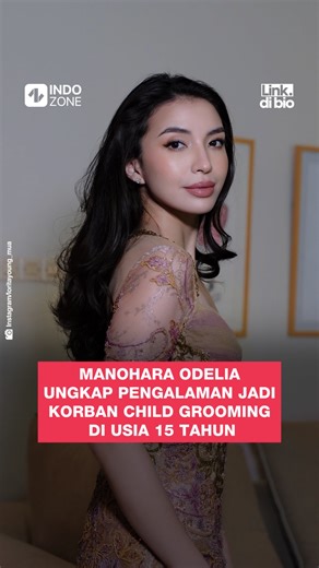 INDOZONE - #KAMUHARUSTAU on Instagram: "Setelah kasus Aurelie Moeremans yang membahas soal child grooming, publik kembali diingatkan dengan kisah serupa yang dialami Manohara Odelia Pinot. Model sekaligus publik figur itu baru-baru ini membagikan pengalamannya sebagai korban child grooming dan pernikahan secara terpaksa pada usia 15 tahun dengan seorang Pangeran Kelantan yang berusia 30-an. Dalam unggahan di akun Instagram, Manohara secara tegas menyatakan bahwa pernikahan tersebut terjadi tanpa